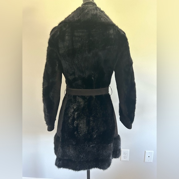 VINTAGE Lilli Anne Faux Fur Coat - Picture 3 of 5